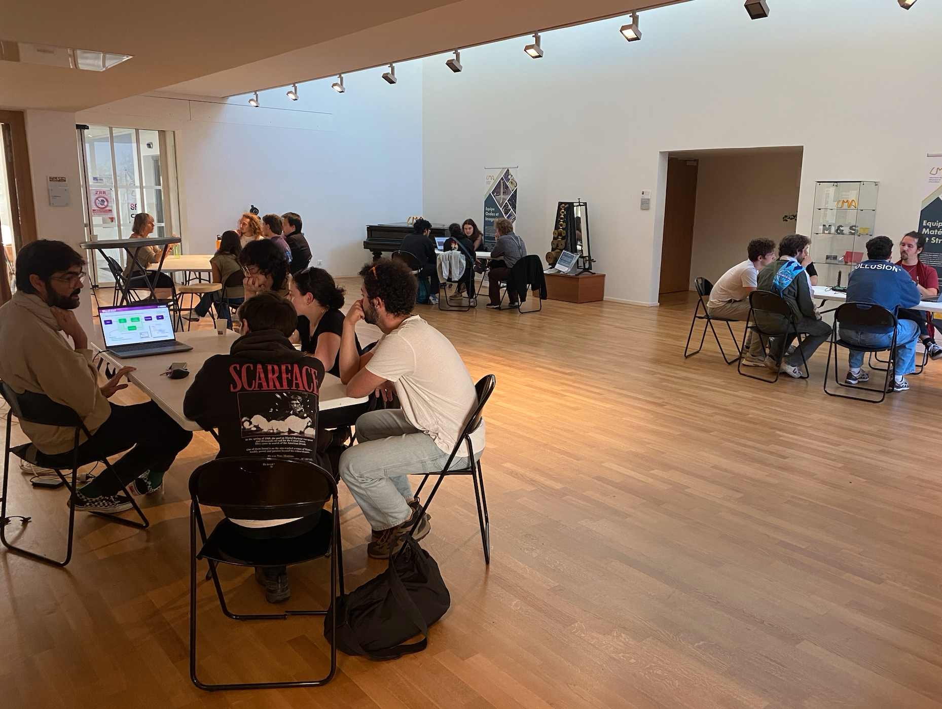 Visite du LMA par les étudiants du Master ATIAM